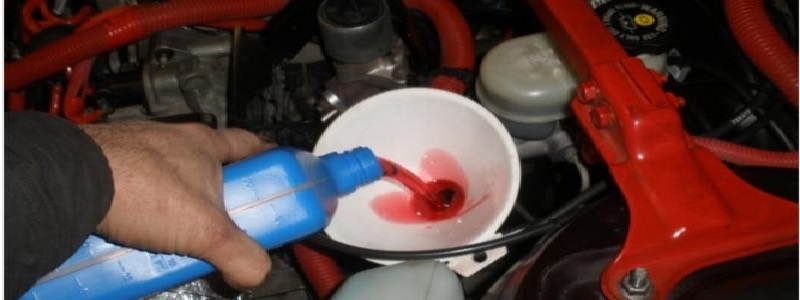How to Apply Car Wax Properly? Easy to Shine Car Like New