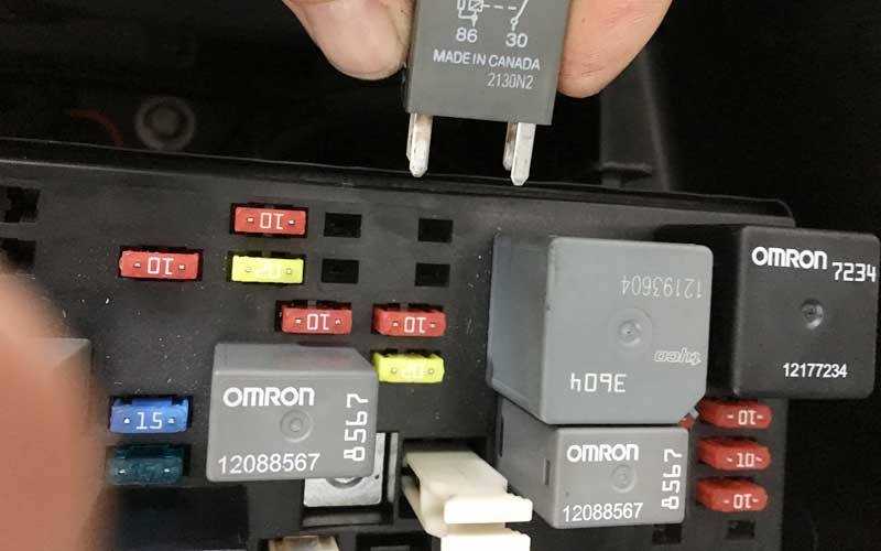 symptoms for a bad fuel pump relay