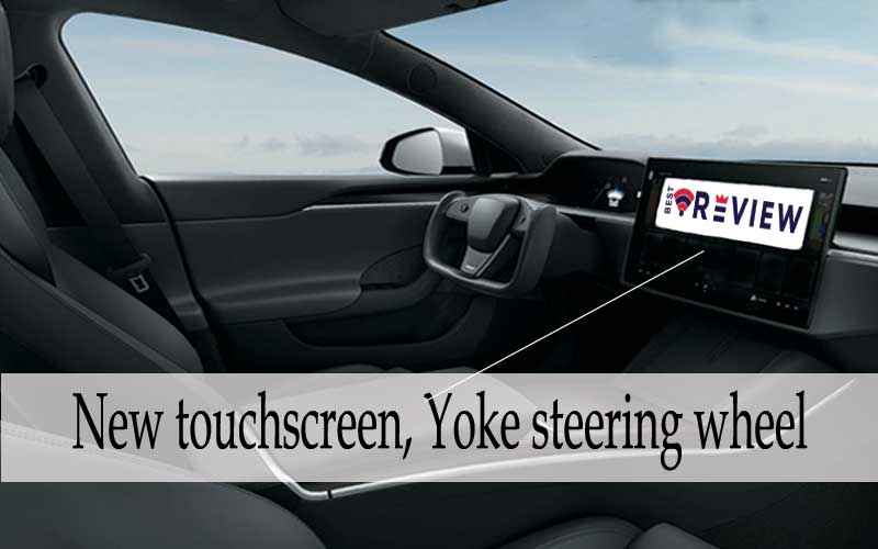 Tesla self driving steering wheel and touch screen